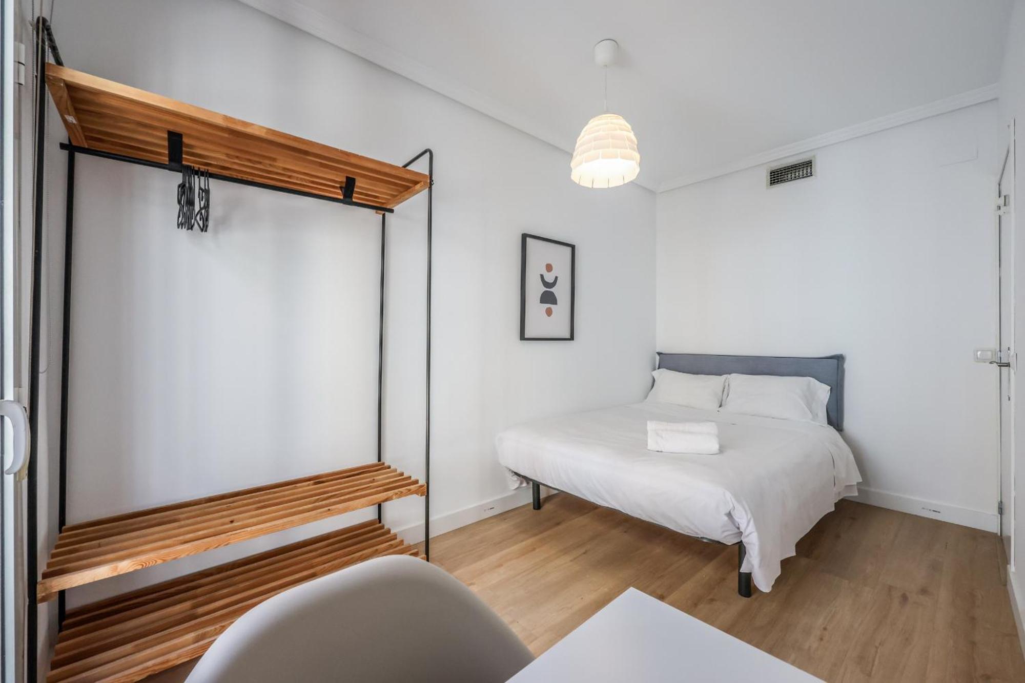 Apartamentos Reformados En Tirso De Molina Act Madrid Esterno foto