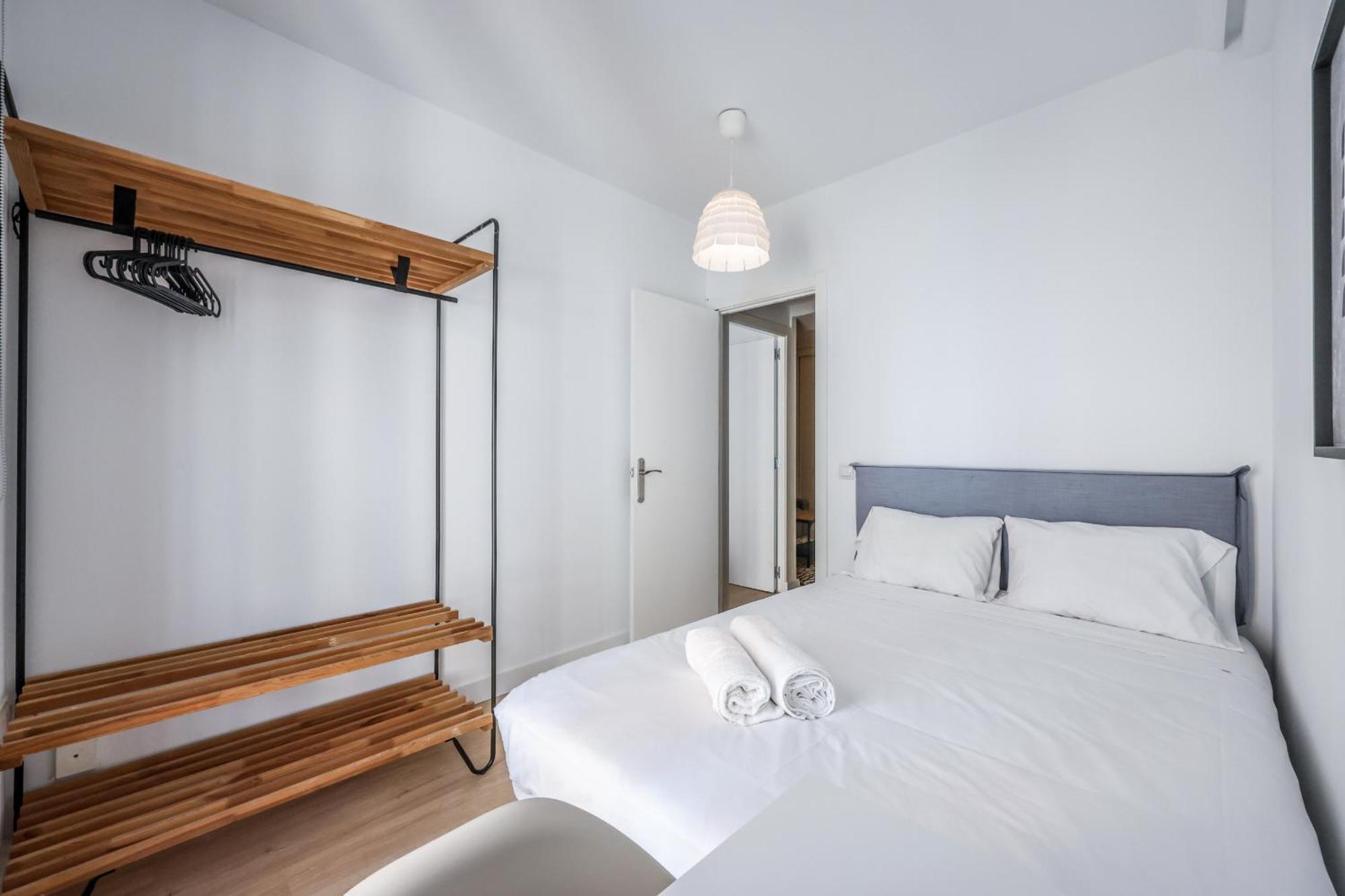 Apartamentos Reformados En Tirso De Molina Act Madrid Esterno foto